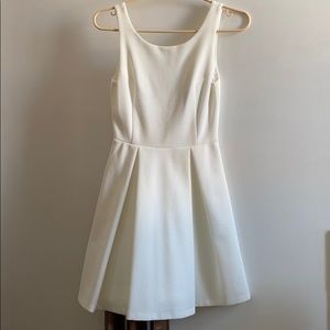 Gorgeous off white dress